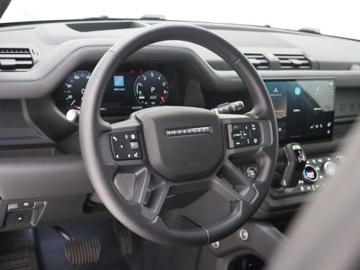 Land Rover Defender 110 P400e 110 X-Dynamic HSE | Head-up | El. trekhaak | Koel/verw voorstoelen | 22 Inch | Meridian... ActivLease financial lease