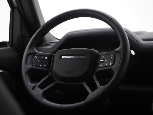 Land Rover Defender 110 P400e 110 X-Dynamic HSE | Head-up | El. trekhaak | Koel/verw voorstoelen | 22 Inch | Meridian... ActivLease financial lease