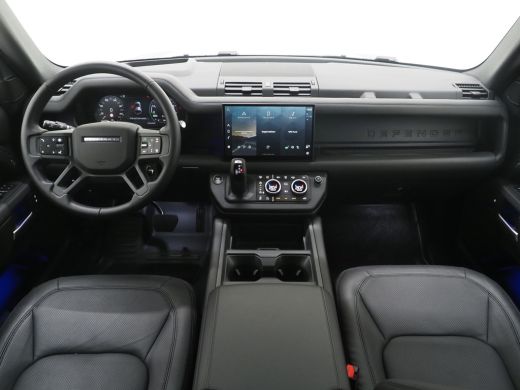 Land Rover Defender 110 P400e 110 X-Dynamic HSE | Head-up | El. trekhaak | Koel/verw voorstoelen | 22 Inch | Meridian... ActivLease financial lease