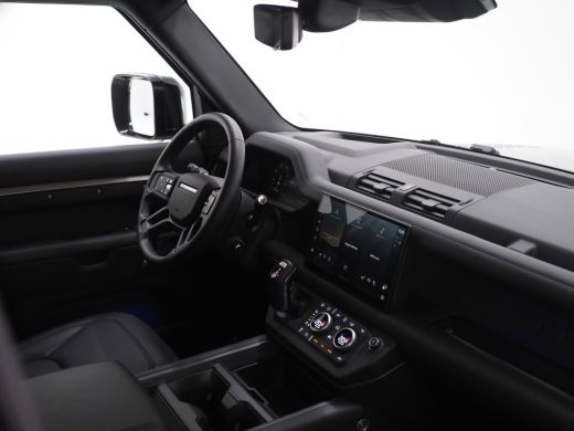 Land Rover Defender 110 P400e 110 X-Dynamic HSE | Head-up | El. trekhaak | Koel/verw voorstoelen | 22 Inch | Meridian... ActivLease financial lease