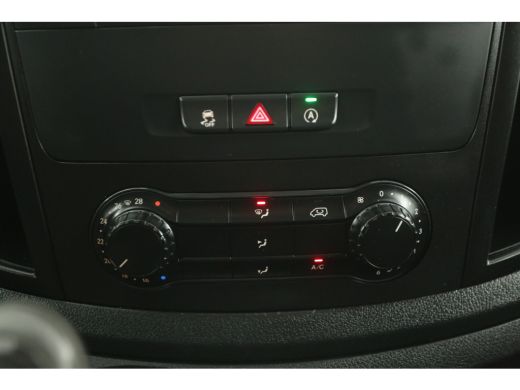 Mercedes Vito 114 CDI Lang Airco Camera Cruise Navigatie PDC Elektrpakket Trekhaak ActivLease financial lease