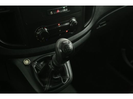 Mercedes Vito 114 CDI Lang Airco Camera Cruise Navigatie PDC Elektrpakket Trekhaak ActivLease financial lease