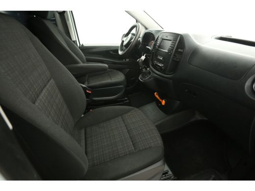 Mercedes Vito 114 CDI Lang Airco Camera Cruise Navigatie PDC Elektrpakket Trekhaak ActivLease financial lease