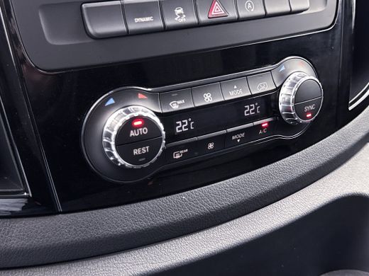 Mercedes Vito 114 CDI Lang DC Dubbele Cabine 24 maanden Certified Garantie Led Trekhaak Navigatie Achteruitrija... ActivLease financial lease