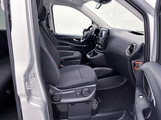 Mercedes Vito 114 CDI Lang DC Dubbele Cabine 24 maanden Certified Garantie Led Trekhaak Navigatie Achteruitrija... ActivLease financial lease
