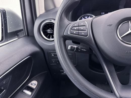 Mercedes Vito 114 CDI Lang DC Dubbele Cabine 24 maanden Certified Garantie Led Trekhaak Navigatie Achteruitrija... ActivLease financial lease