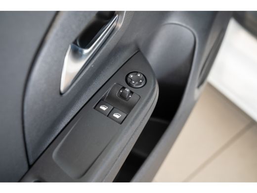 Opel Corsa Opel 1.2 Edition | Parkeersensoren | Apple Carplay & Android Auto | Airco | Cruise Controle | ActivLease financial lease