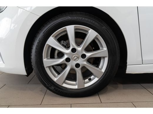 Opel Corsa Opel 1.2 Edition | Parkeersensoren | Apple Carplay & Android Auto | Airco | Cruise Controle | ActivLease financial lease
