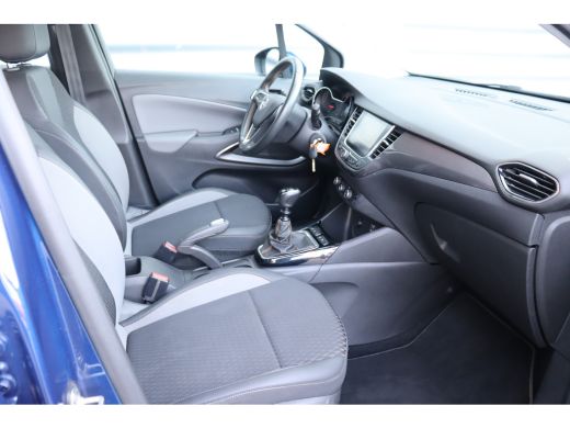 Opel Crossland X 1.2 TURBO 110PK INNOVATION+ / NAVI / LEDER / CLIMA / LED / PDC / 16" LMV / BLUETOOTH / CRUISECONT... ActivLease financial lease