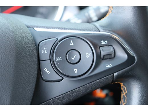 Opel Crossland X 1.2 TURBO 110PK INNOVATION+ / NAVI / LEDER / CLIMA / LED / PDC / 16" LMV / BLUETOOTH / CRUISECONT... ActivLease financial lease