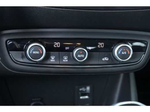 Opel Crossland X 1.2 TURBO 110PK INNOVATION+ / NAVI / LEDER / CLIMA / LED / PDC / 16" LMV / BLUETOOTH / CRUISECONT... ActivLease financial lease