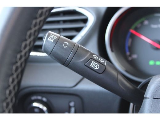 Opel Grandland X Opel 1.6 Turbo Hybrid4 Ultimate | Dodehoek detectie | LED koplampen | Lichtmetalen velgen 19" ActivLease financial lease