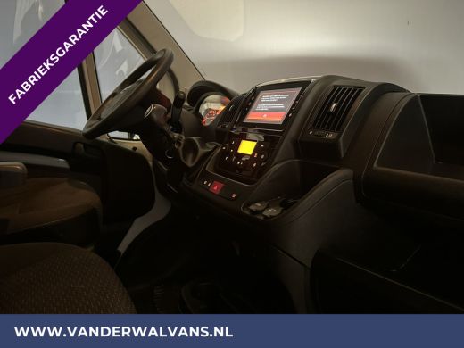 Opel Movano 2.2D 120pk L2H2 Fabrieksgarantie Euro6 Airco | 2500kg Trekhaak | Apple Carplay | Cruisecontrol An... ActivLease financial lease