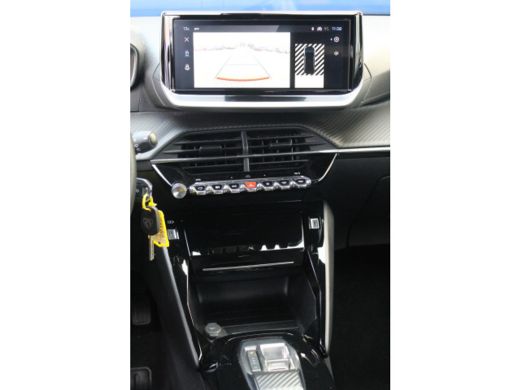 Peugeot 2008 1.2 130 Allure | CarPlay | 17" LMV | LED | Leder/Stof | Cruise | Bluetooth | Clima | ActivLease financial lease