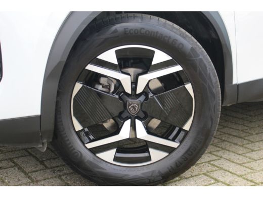 Peugeot 2008 1.2 130 Allure | CarPlay | 17" LMV | LED | Leder/Stof | Cruise | Bluetooth | Clima | ActivLease financial lease