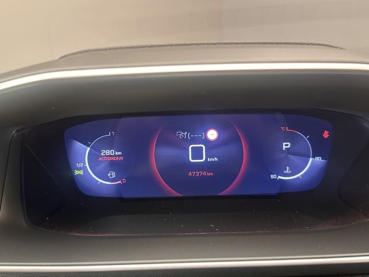 Peugeot 2008 1.2 PureTech Allure Pack LED koplampen | Adaptieve cruise controle| Achteruitrijcamera | Airco (a... ActivLease financial lease