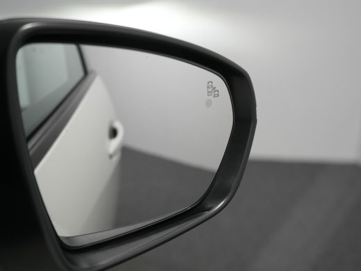 Peugeot 3008 Peugeot 1.6 HYbrid 225 Allure Pack Business | Achteruitrijcamera | Bots waarschuwing systeem | El... ActivLease financial lease