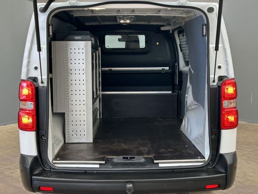 Peugeot Expert 2.0 BlueHDI 180 Long Premium Automaat| Achterklep met ruit | Achteruitrijcamera | Airco ActivLease financial lease