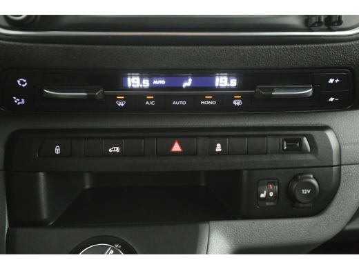 Peugeot Expert 231L 2.0 BlueHDI L3H1 177PK Automaat Airco 360Camera Cruise Carplay PDC LED 3 Persoons ActivLease financial lease