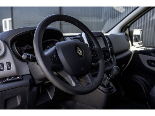 Renault Trafic 1.6 dCi | L1H1 | Navigatie | Cruise | Inrichting | PDC | Airco | Euro 6 ActivLease financial lease