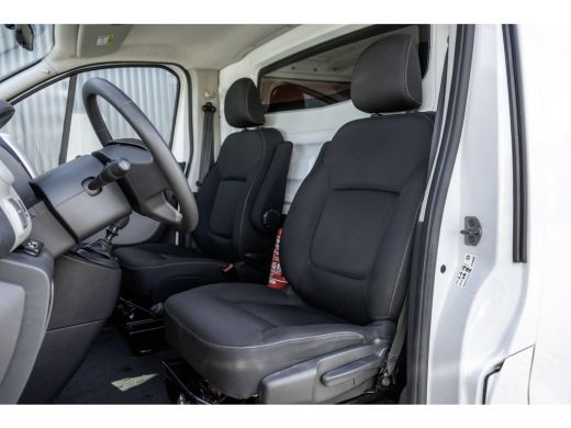 Renault Trafic 1.6 dCi | L1H1 | Navigatie | Cruise | Inrichting | PDC | Airco | Euro 6 ActivLease financial lease