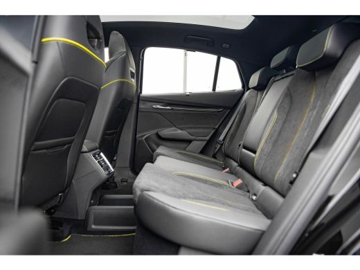 Skoda ENYAQ Coupé iV Skoda | 300PK | 4x4 | Trekhaak | 21 inch | Memory ActivLease financial lease