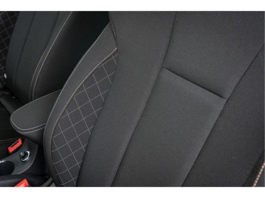 Skoda Kamiq 1.0 TSI 110pk DSG Ambition | Metaalkleur | Upgrade Pakket | Vierseizoenen banden ActivLease financial lease