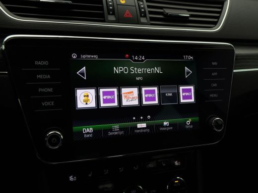 Skoda Superb Combi 1.5 TSi 150 Pk Automaat Business Edition | Navigatie | 17 Inch | Adaptive Cruise | Stoelver... ActivLease financial lease