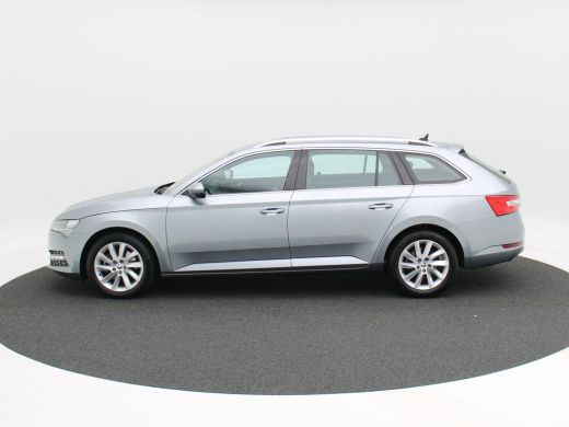 Skoda Superb Combi 1.5 TSi 150 Pk Automaat Business Edition | Navigatie | 17 Inch | Adaptive Cruise | Stoelver... ActivLease financial lease