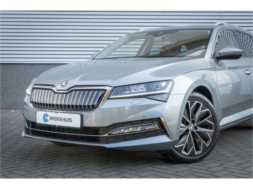 Skoda Superb Combi Škoda 1.4 TSI 218 PK DSG iV Phev L&K | Trekhaak| Camera | Leer| Electrische Stoelen | Canton| ActivLease financial lease