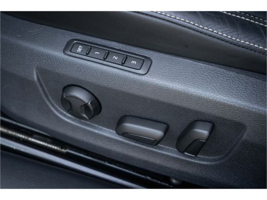 Skoda Superb Combi Škoda 1.4 TSI 218 PK DSG iV Phev L&K | Trekhaak| Camera | Leer| Electrische Stoelen | Canton| ActivLease financial lease