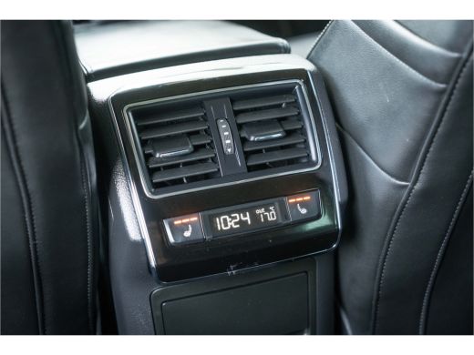 Skoda Superb Combi Škoda 1.4 TSI 218 PK DSG iV Phev L&K | Trekhaak| Camera | Leer| Electrische Stoelen | Canton| ActivLease financial lease