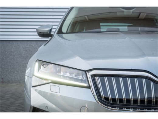 Skoda Superb Combi Škoda 1.4 TSI 218 PK DSG iV Phev L&K | Trekhaak| Camera | Leer| Electrische Stoelen | Canton| ActivLease financial lease