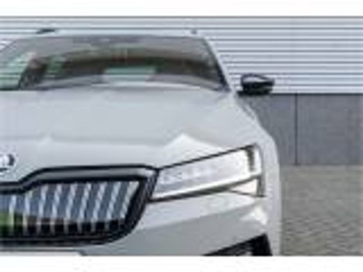 Skoda Superb Combi Škoda 1.4 TSI 218PK PHEV iV Sportline Business | Pan-Dak| 19 Inc| Comfort pakket| Functie p... ActivLease financial lease