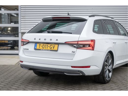 Skoda Superb Combi Škoda 1.4 TSI iV 218PK PHEV Sportline Business |Pan-dak| 19 Inch| Comfort en Functie Pakket| ActivLease financial lease