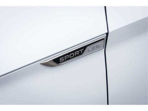 Skoda Superb Combi Škoda 1.4 TSI iV 218PK PHEV Sportline Business |Pan-dak| 19 Inch| Comfort en Functie Pakket| ActivLease financial lease