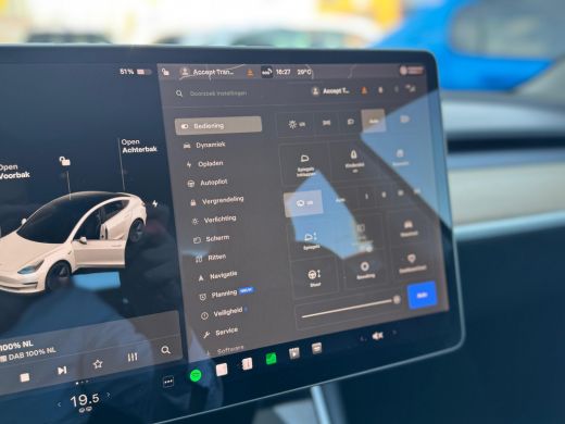 Tesla Model 3 Standard RWD Plus 60 kWh |NL AUTO | CAMERA | LEDER | PANO ActivLease financial lease