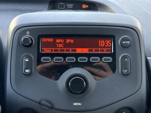 Toyota Aygo 1.0 VVT-i x-fun **AIRCO/ BLUETOOTH/ 36 MAANDEN GARANTIE** ActivLease financial lease