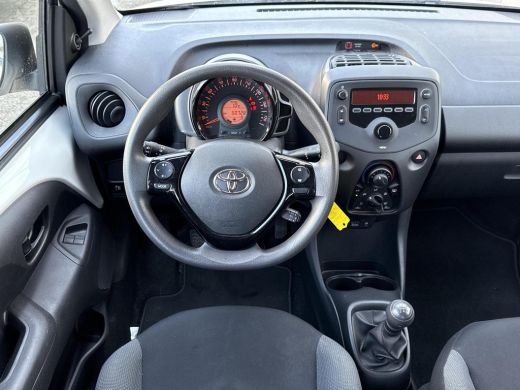 Toyota Aygo 1.0 VVT-i x-fun **AIRCO/ BLUETOOTH/ 36 MAANDEN GARANTIE** ActivLease financial lease