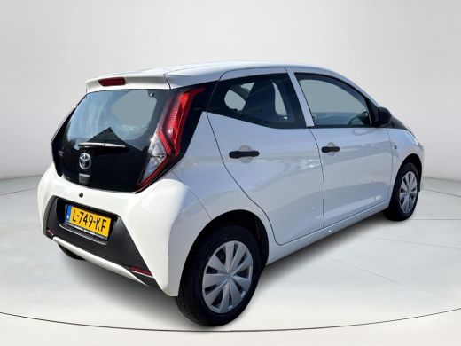 Toyota Aygo 1.0 VVT-i x-fun **AIRCO/ BLUETOOTH/ 36 MAANDEN GARANTIE** ActivLease financial lease