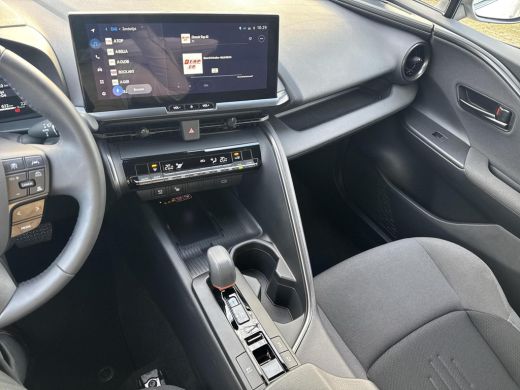 Toyota C-HR 1.8 Hybrid 140 First Edition Bi-tone ActivLease financial lease