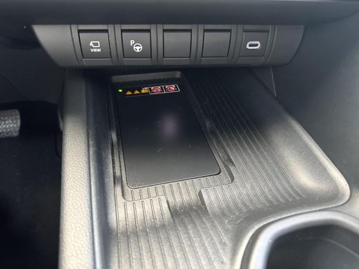 Toyota C-HR 1.8 Hybrid 140 First Edition Bi-tone ActivLease financial lease