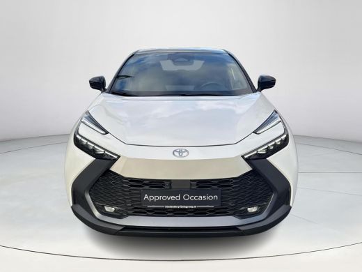 Toyota C-HR 1.8 Hybrid 140 First Edition Bi-tone ActivLease financial lease