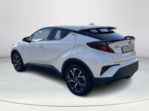 Toyota C-HR 1.8 Hybrid Style **NAVIGATIE/ STOELVERWARMING/ DODEHOEK DETECTIE/ 36 MAANDEN GARANTIE** ActivLease financial lease