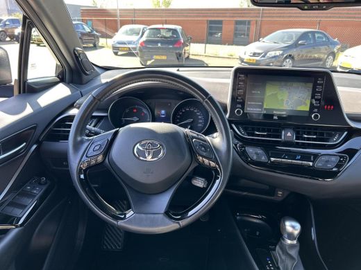 Toyota C-HR 2.0 Hybrid Executive ActivLease financial lease