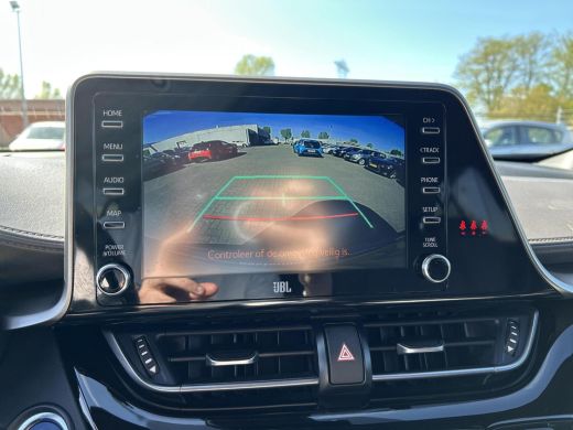 Toyota C-HR 2.0 Hybrid Executive ActivLease financial lease