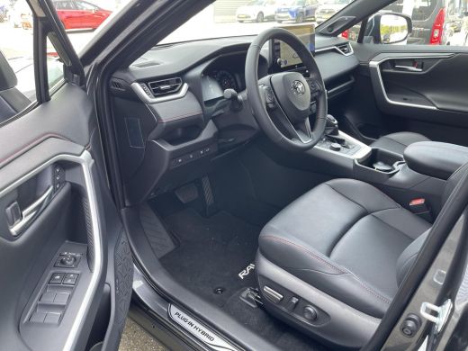 Toyota RAV4 2.5 Plug-in Hybrid AWD Bi-Tone Plus ActivLease financial lease