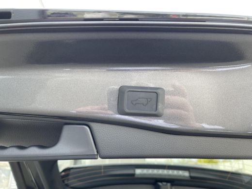 Toyota RAV4 2.5 Plug-in Hybrid AWD Bi-Tone Plus ActivLease financial lease