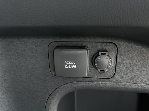 Toyota RAV4 2.5 Plug-in Hybrid AWD Bi-Tone Plus ActivLease financial lease