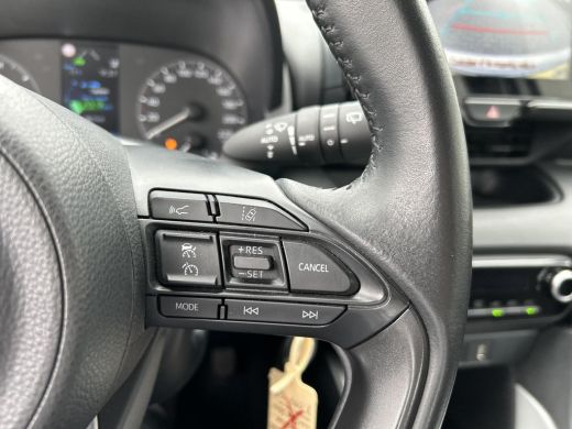 Toyota Yaris 1.5 Hybrid Active ActivLease financial lease